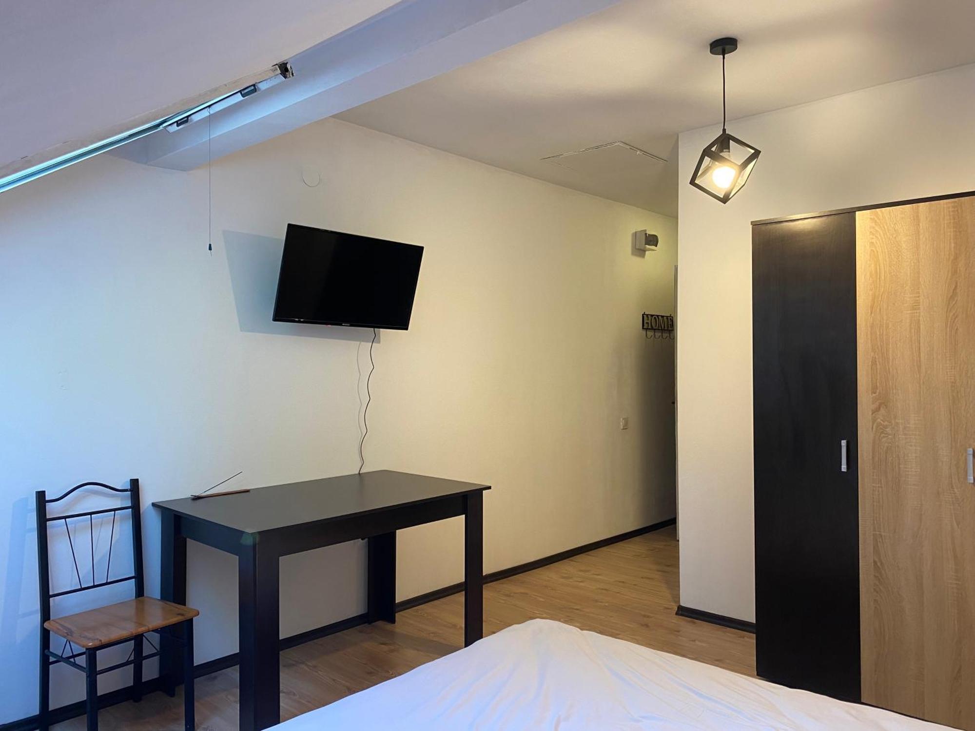 Steve Rooms Iasi Eksteriør bilde